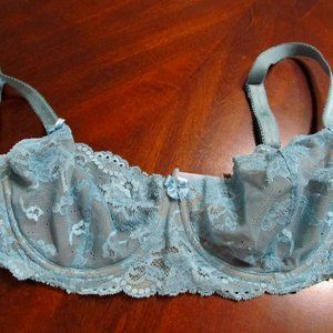 Teal Lace Bra, Lined in Beige, Underwire, Demi Cup 34D, NWOT